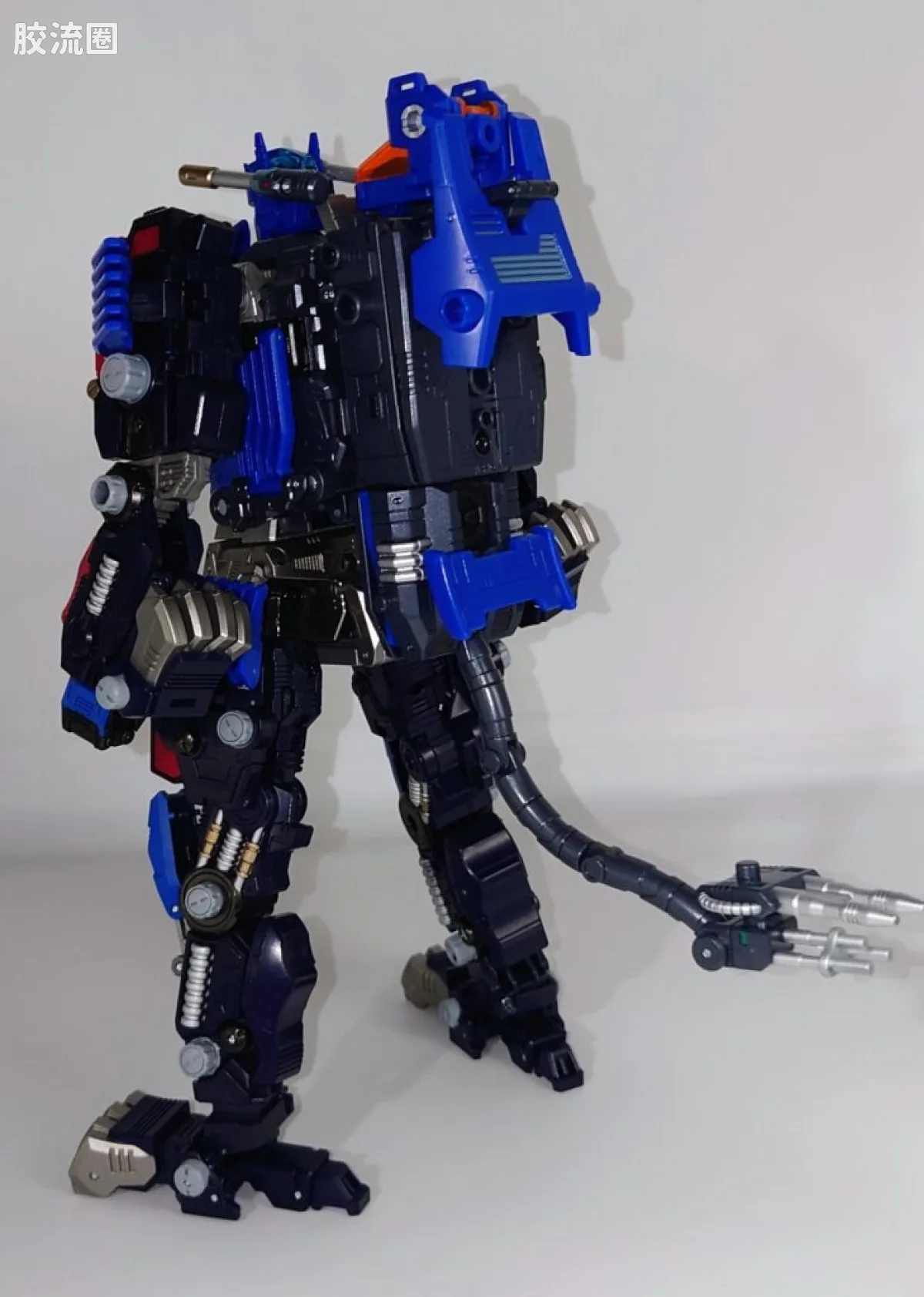 T-SPARK SYNERGENEX 重装戴亚擎天柱 - 图片
